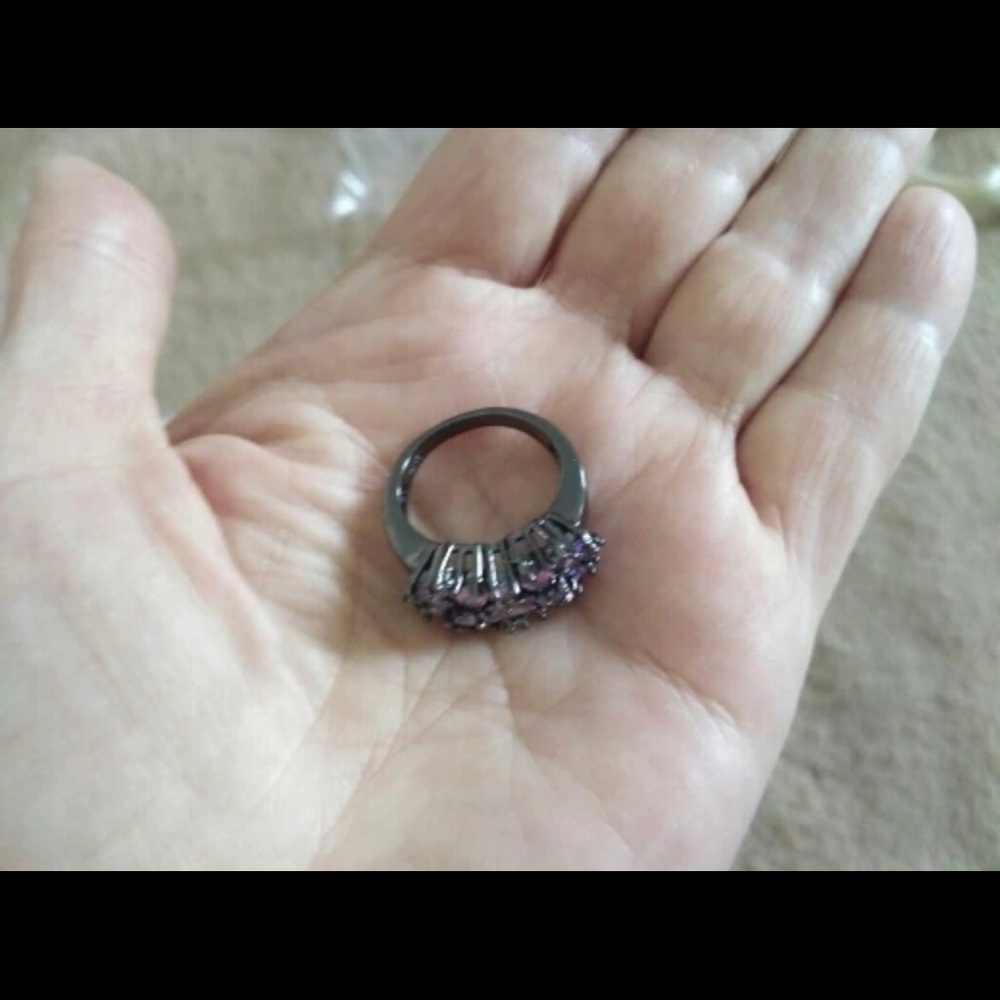 New 18K Black Gold Amethyst Ring - Picture 4 of 8